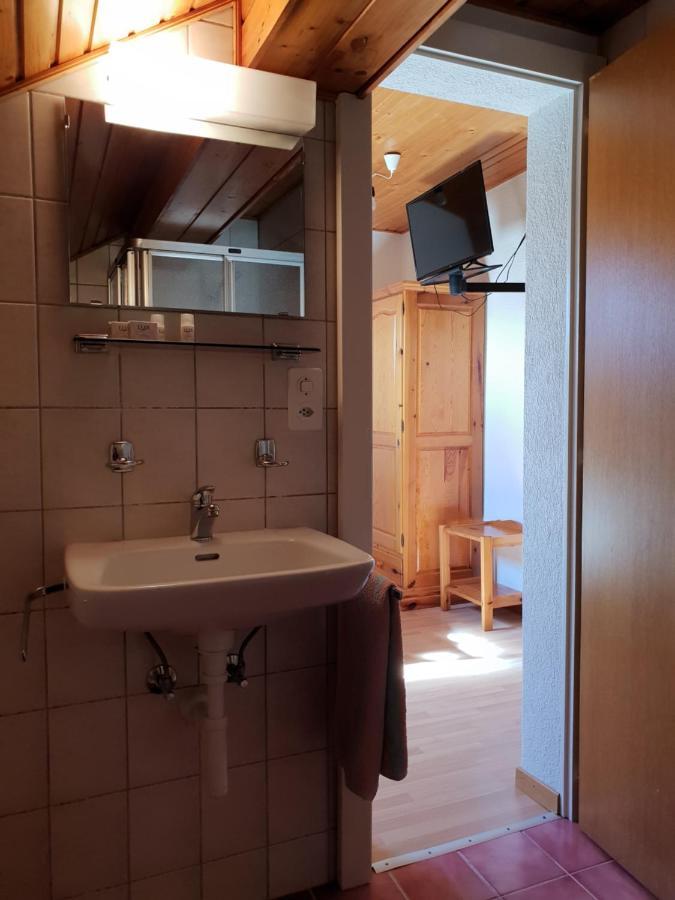 Auberge De Ballens Ngoại thất bức ảnh
