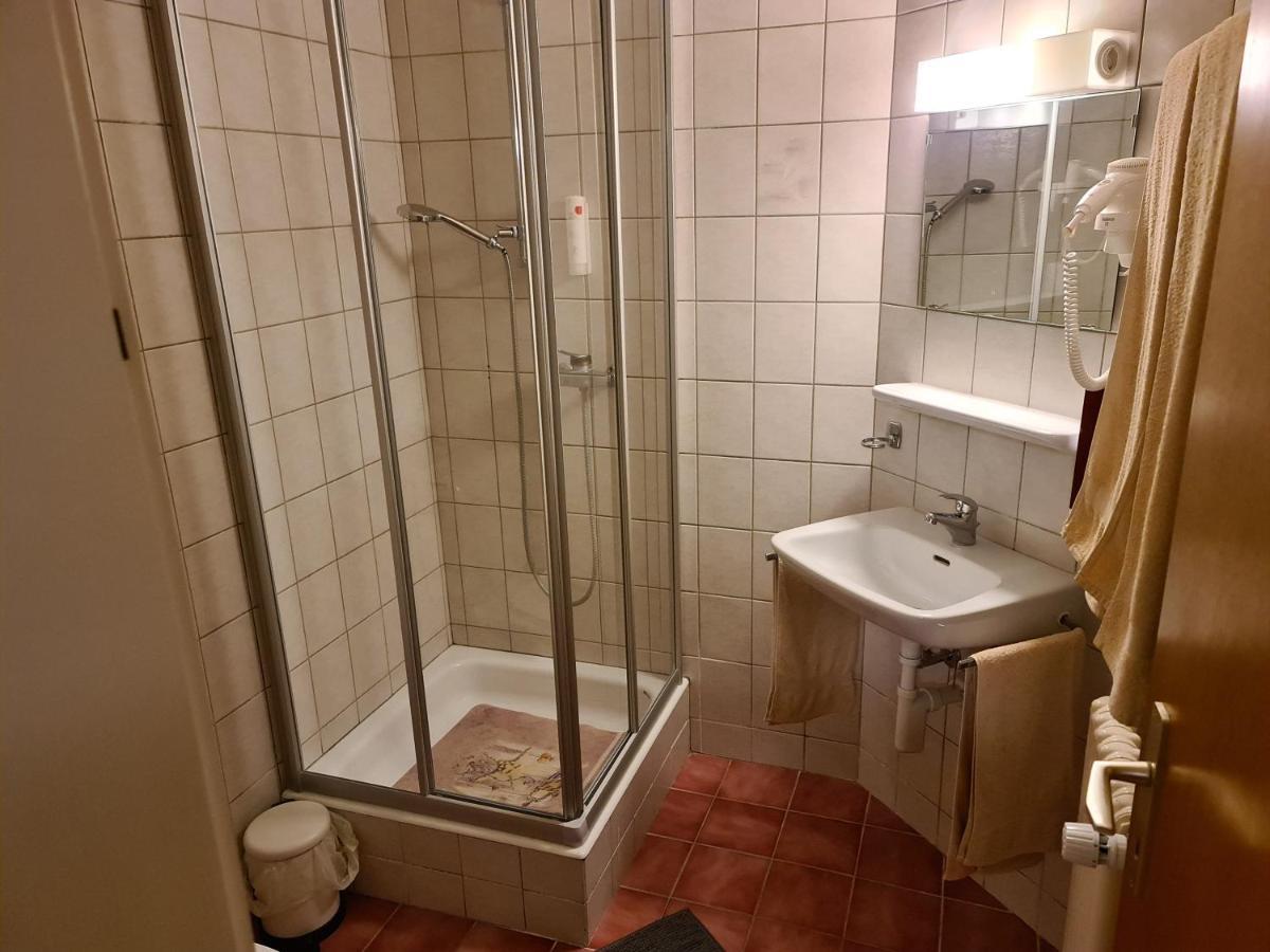 Auberge De Ballens Ngoại thất bức ảnh